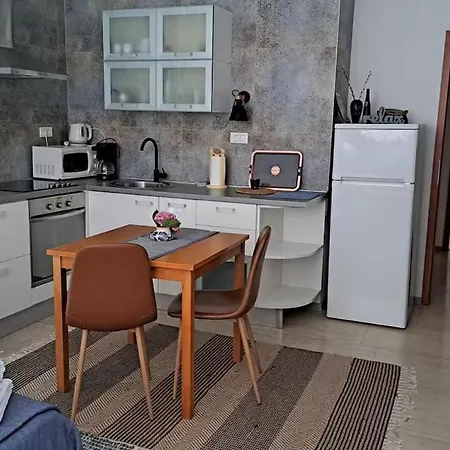 I Soba Lägenhet Makarska